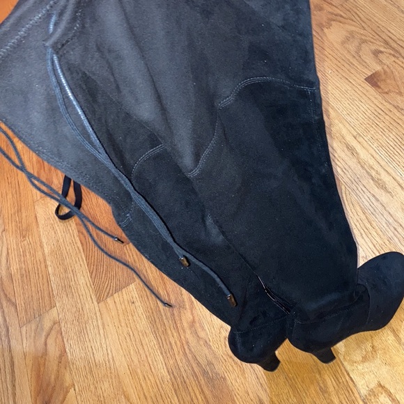 Women’s Mossimo Over-the-Knee Boots in Black - Picture 7 of 7